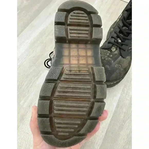 Rare Doc Martens Tattoo Floral Canvas Rubbery T Boots us 5 - Picture 10 of 11